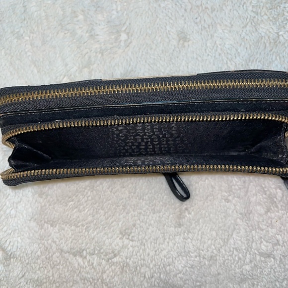 Kate Spade Black Long Wallet with White and Pink Stripes - Picture 7 of 8